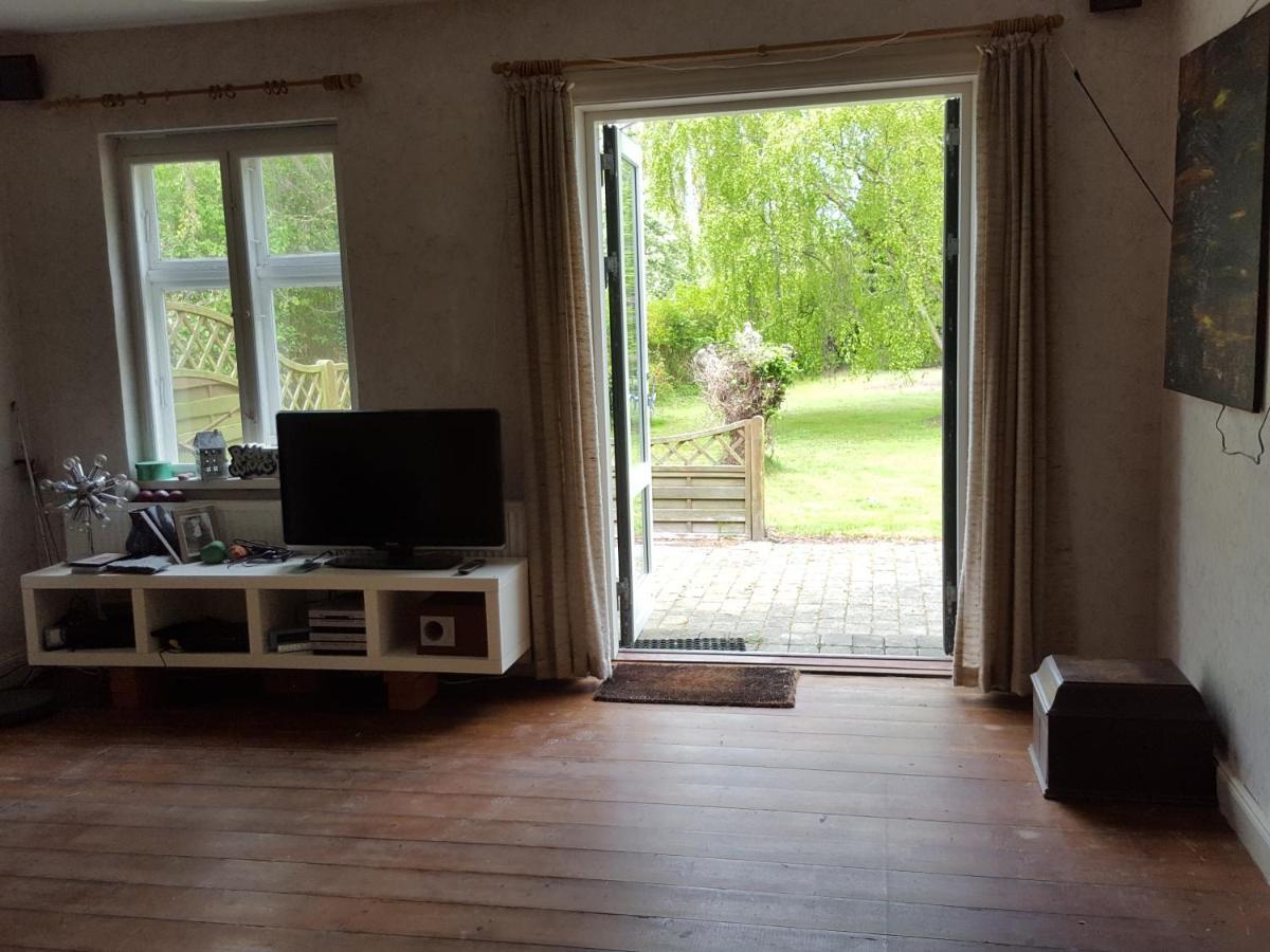 Cosy Farmhouse Single Bedroom Stege Exterior foto